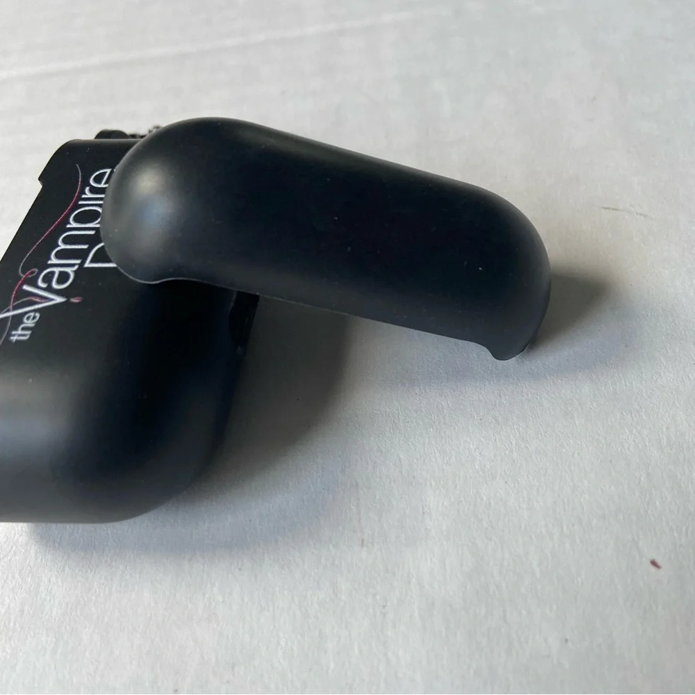 The Vampire Diaries AirPods Pro Case Silicone Case Black White Protective Case - Picture 3 of 9